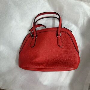 Gucci Elegant Red Leather Handbag
